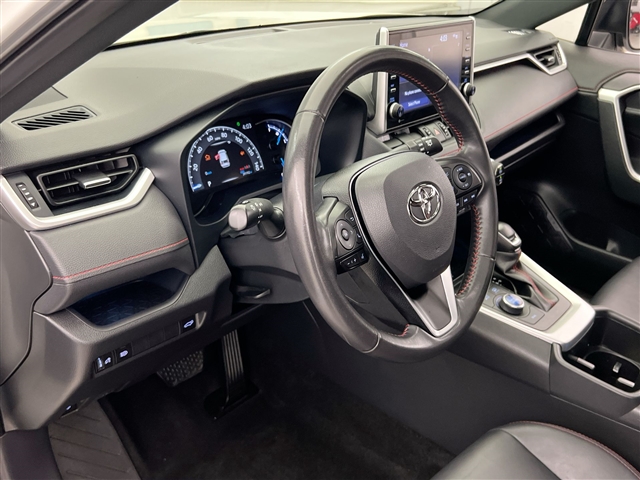 صورة 7 لـ 2022 Toyota RAV4 PRIME XSE