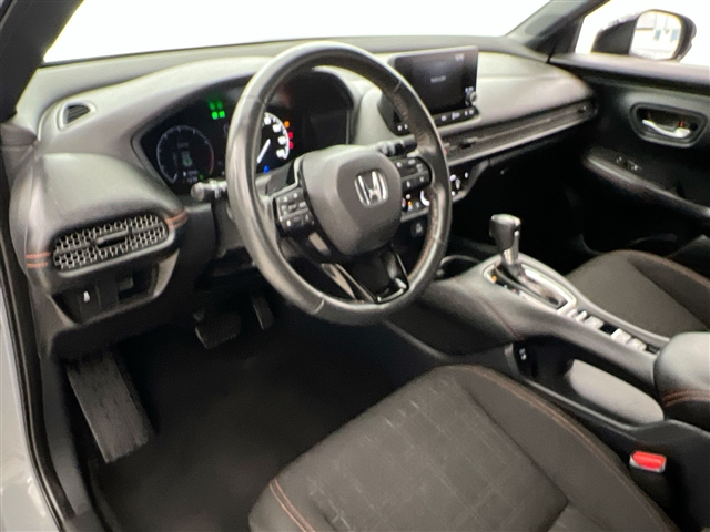 صورة 7 لـ 2024 Honda HR-V AWD SPORT