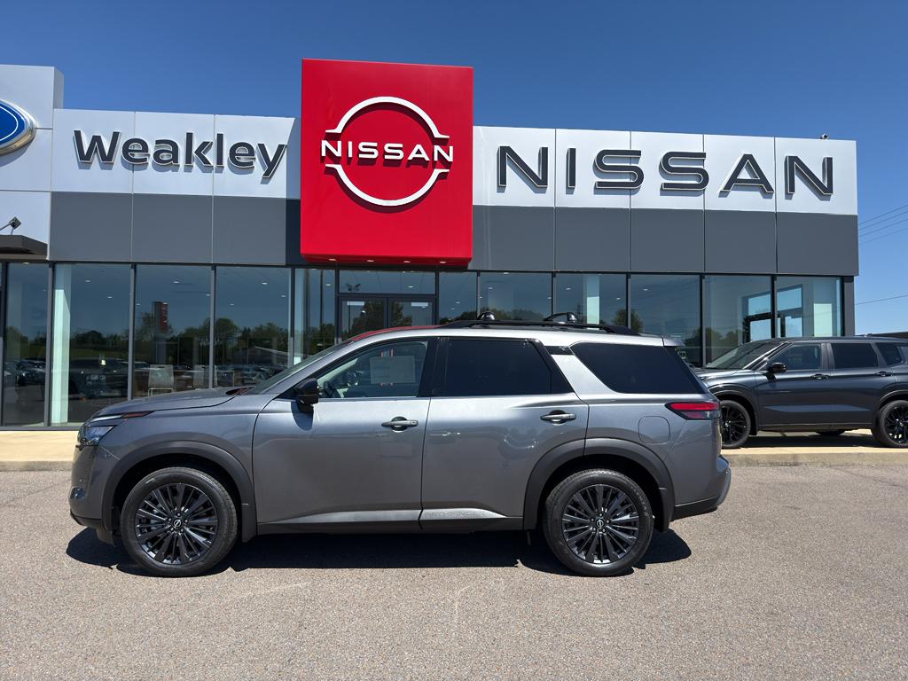 New 2026 Nissan Pathfinder SL