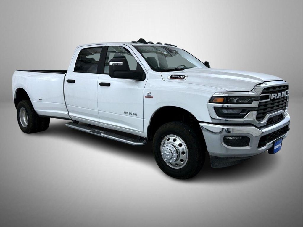 2026 RAM 3500 BIG HORN CREW CAB 4X4 8' BOX 照片 3