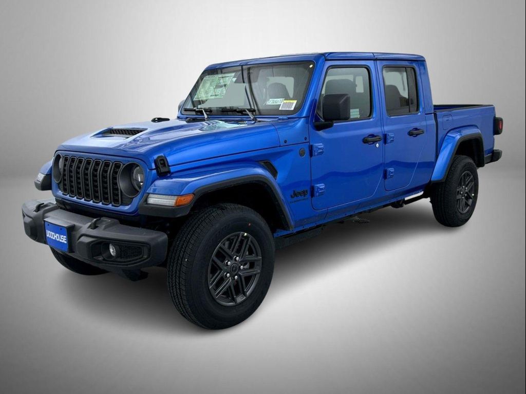 New 2026 Jeep Gladiator Sport S