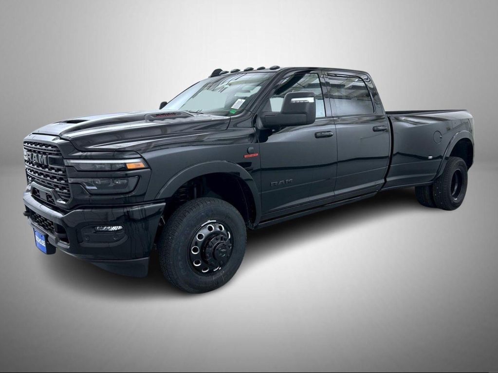 New 2026 RAM 3500 Limited Crew Cab 4x4 8' Box