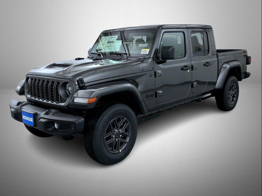 New 2026 Jeep Gladiator Sport S