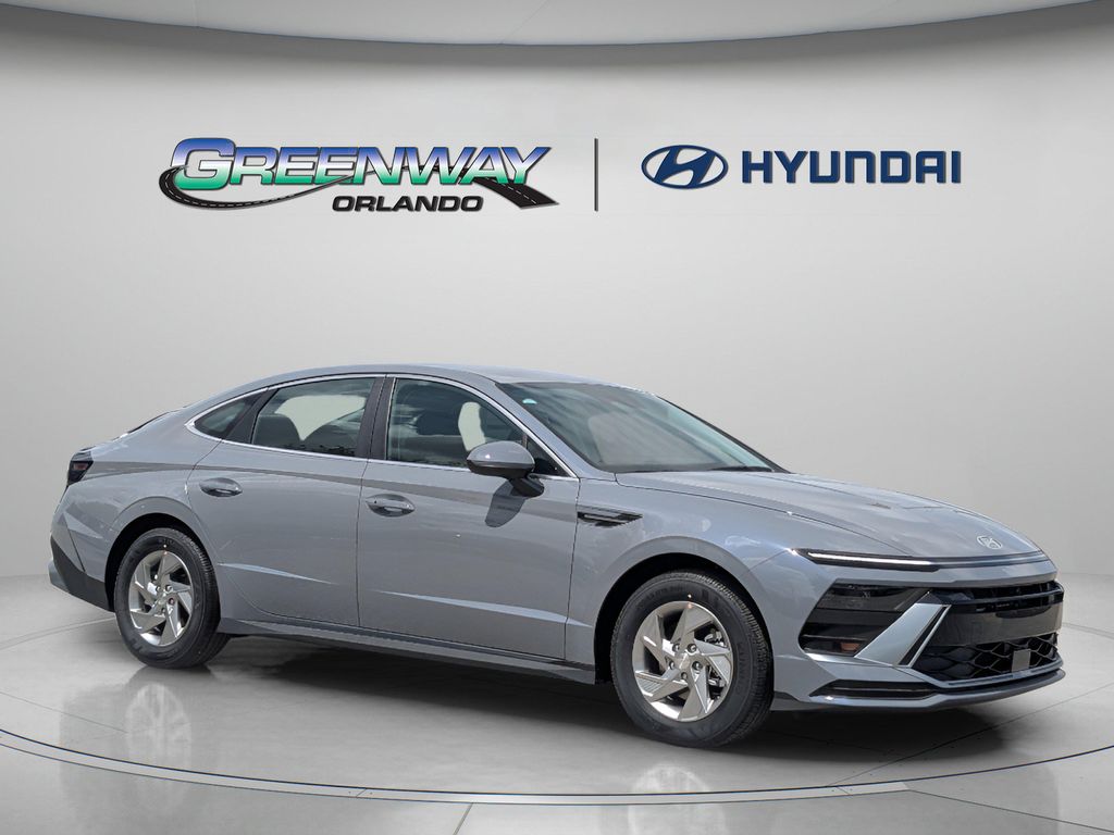 New 2026 Hyundai SONATA SE