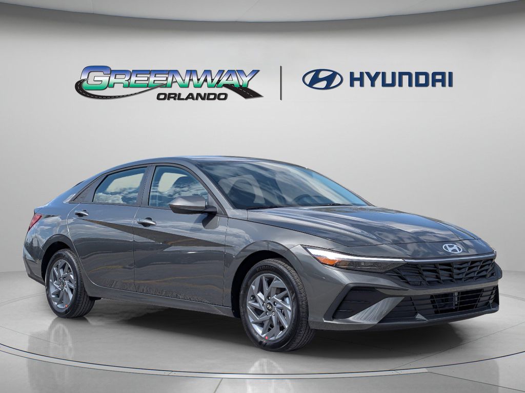 New 2026 Hyundai ELANTRA HEV Blue