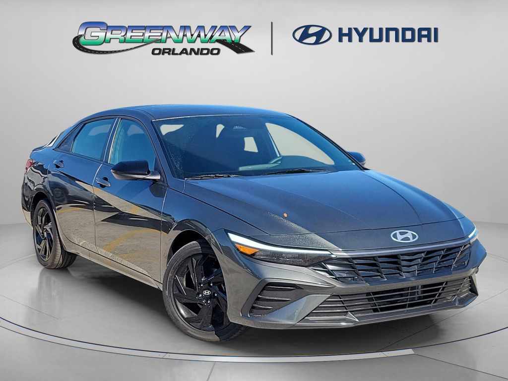 New 2026 Hyundai ELANTRA HEV SEL Sport