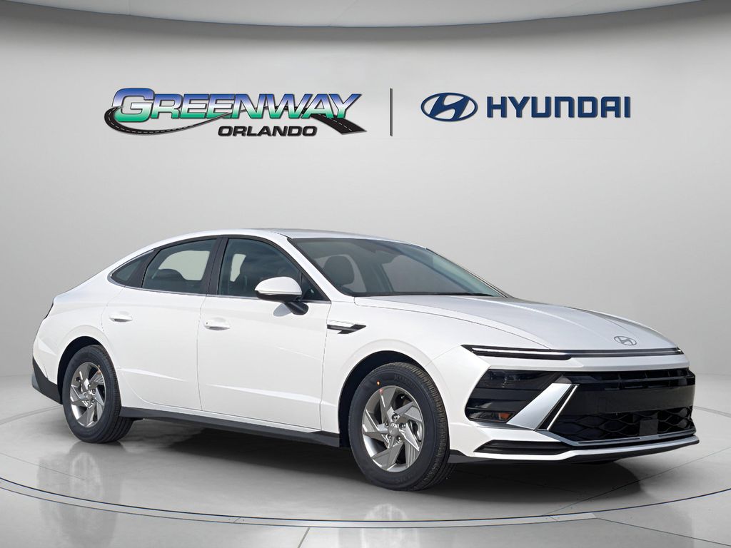 New 2026 Hyundai SONATA SE