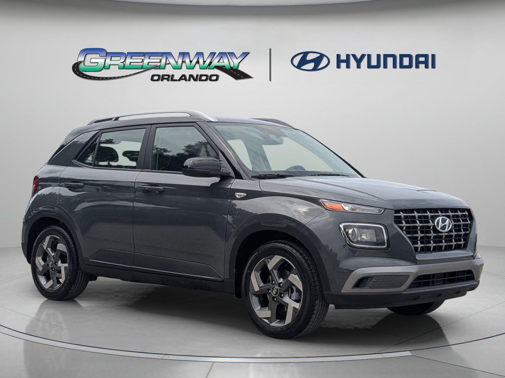 New 2026 Hyundai VENUE SEL w/Two-Tone Roof