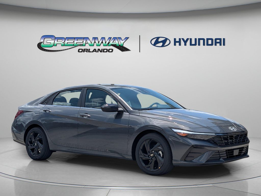 New 2026 Hyundai ELANTRA Sport