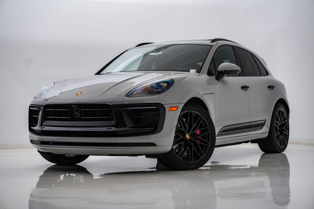 New 2026 Porsche Macan Macan GTS