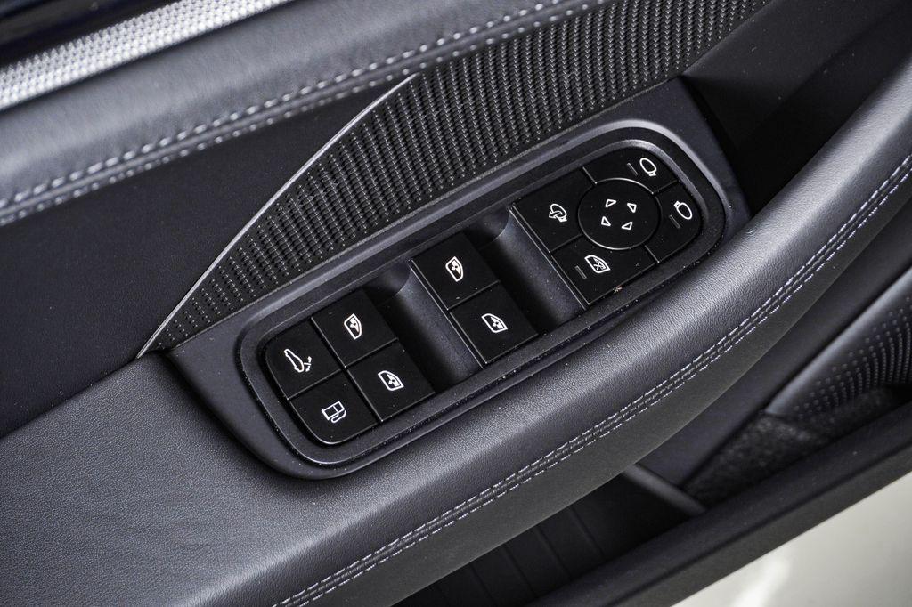 2026 Porsche PANAMERA 4 E-HYBRID — миниатюра 25