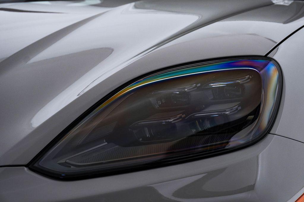 PORSCHE CAYENNE - 7
