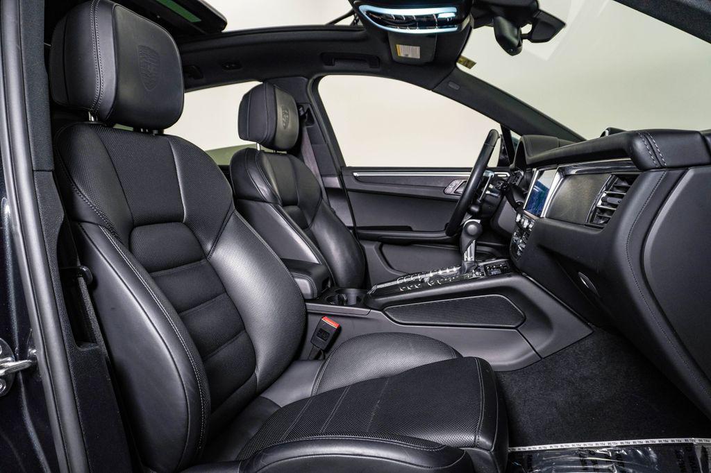 صورة 15 لـ 2020 Porsche MACAN MACAN GTS