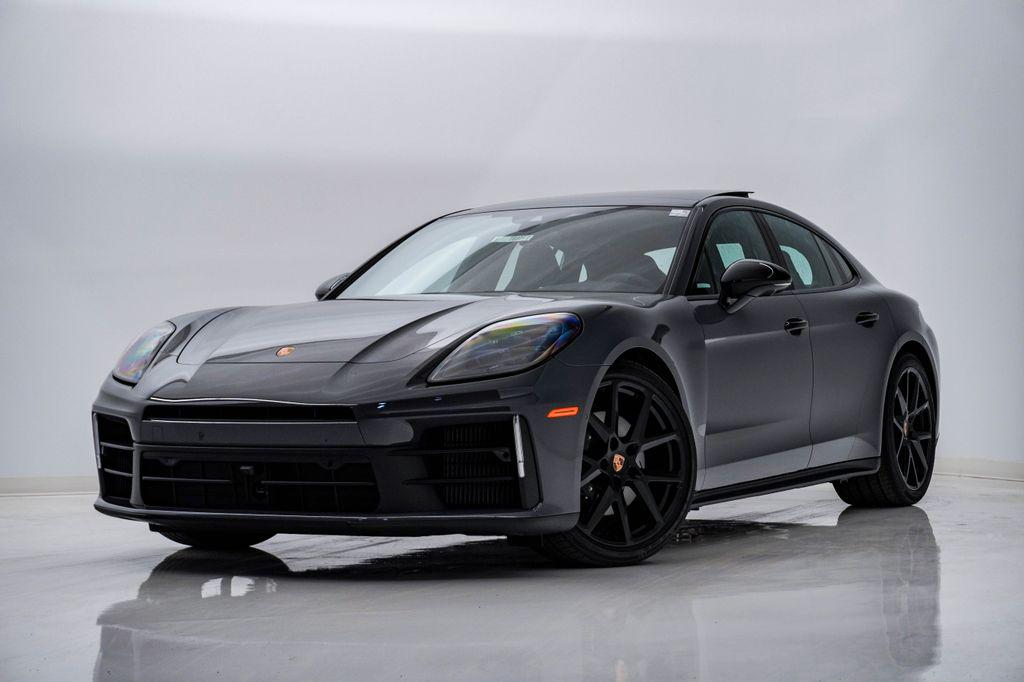 New 2026 Porsche Panamera 4