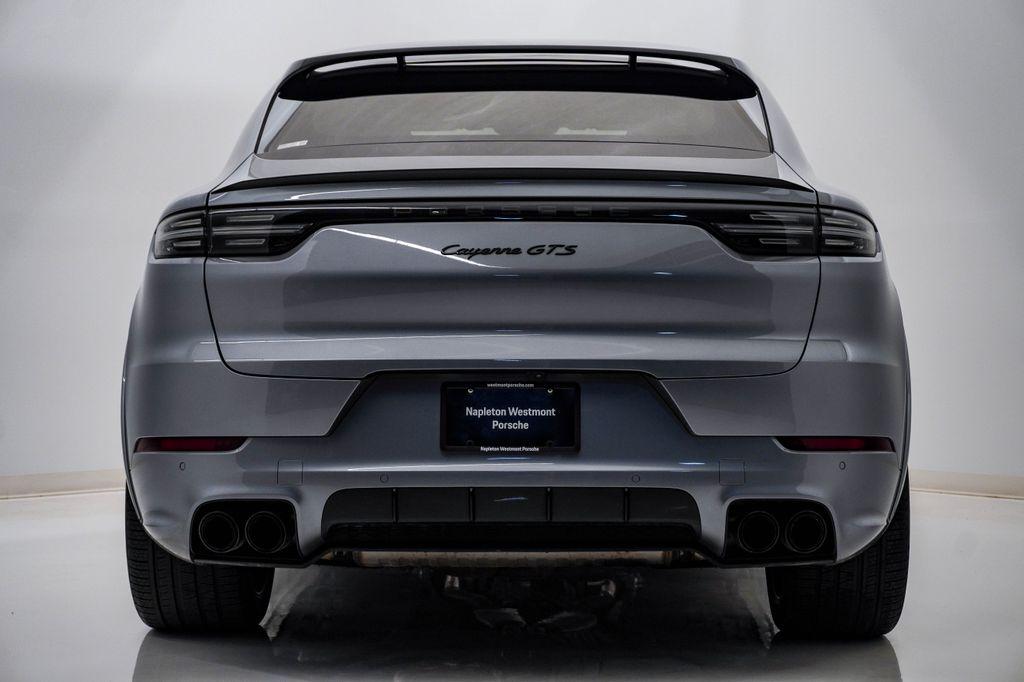 PORSCHE CAYENNE GTS - 10