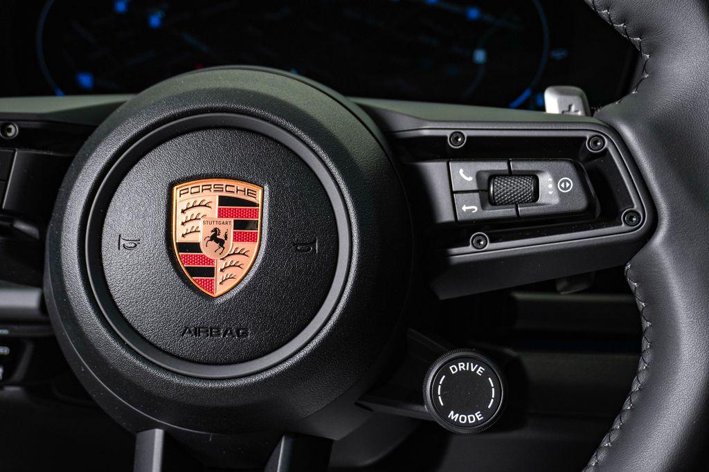 صورة مصغرة 19 لـ 2026 Porsche PANAMERA 4