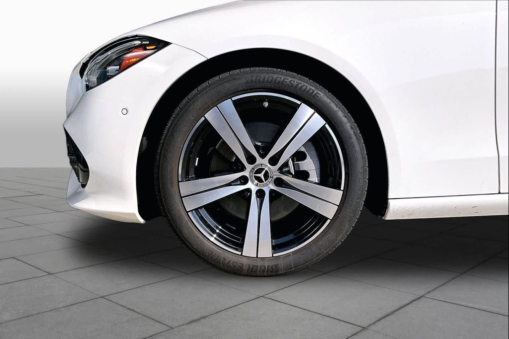 صورة مصغرة 11 لـ 2025 Mercedes-BENZ C-CLASS