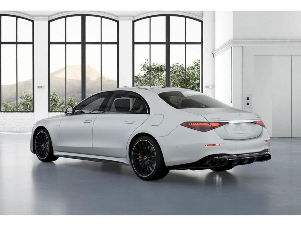 صورة مصغرة 28 لـ 2026 Mercedes-BENZ AMG S 63 E 4MATIC