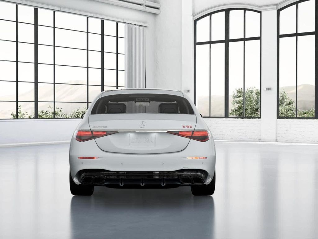 صورة مصغرة 24 لـ 2026 Mercedes-BENZ AMG S 63 E 4MATIC
