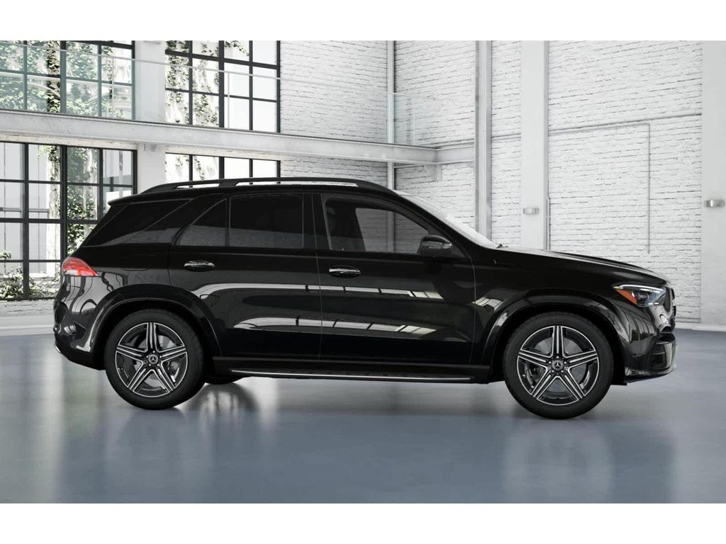 2026 Mercedes-BENZ GLE 缩略图 15