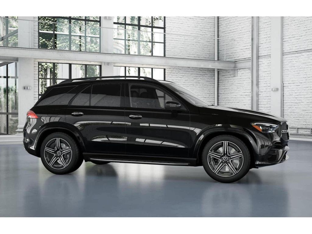2026 Mercedes-BENZ GLE 缩略图 14