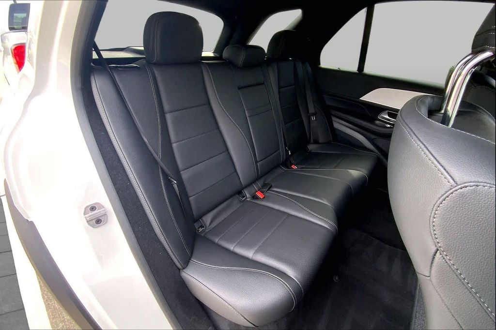صورة مصغرة 18 لـ 2025 Mercedes-BENZ GLE