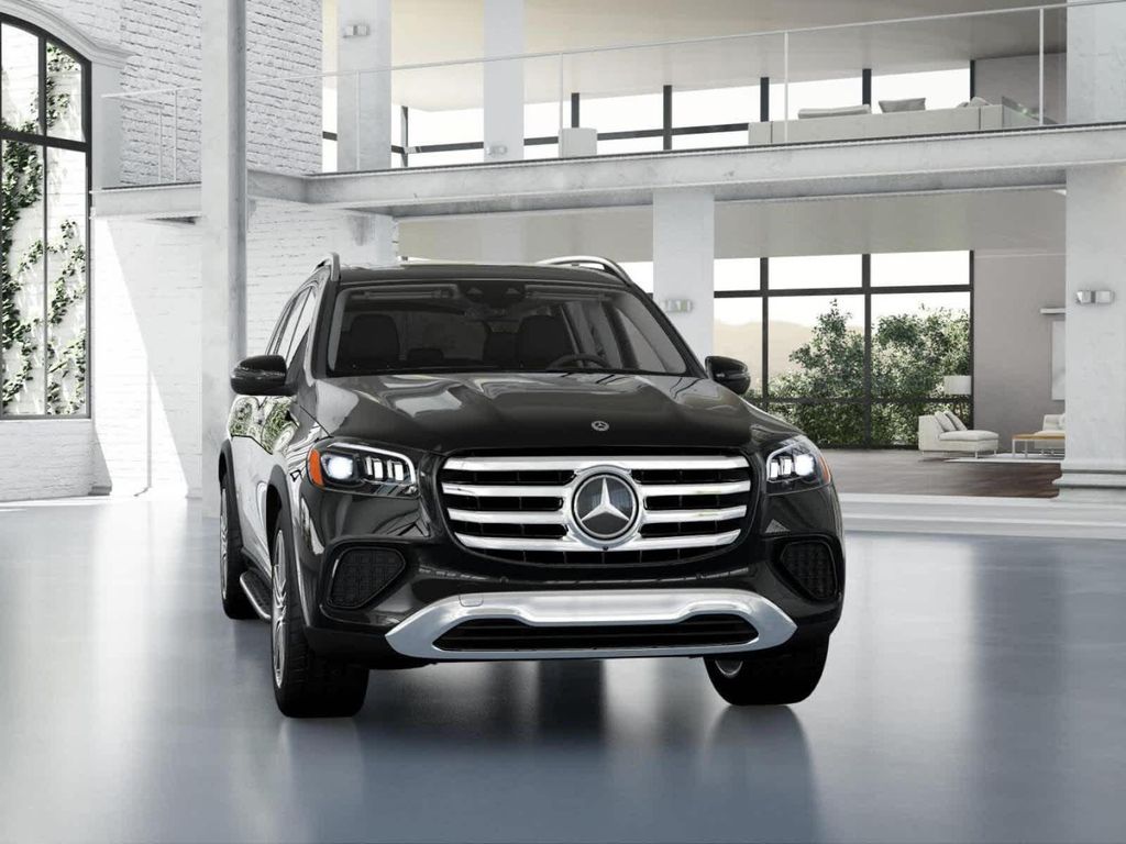 2026 Mercedes-BENZ GLS — фото 8