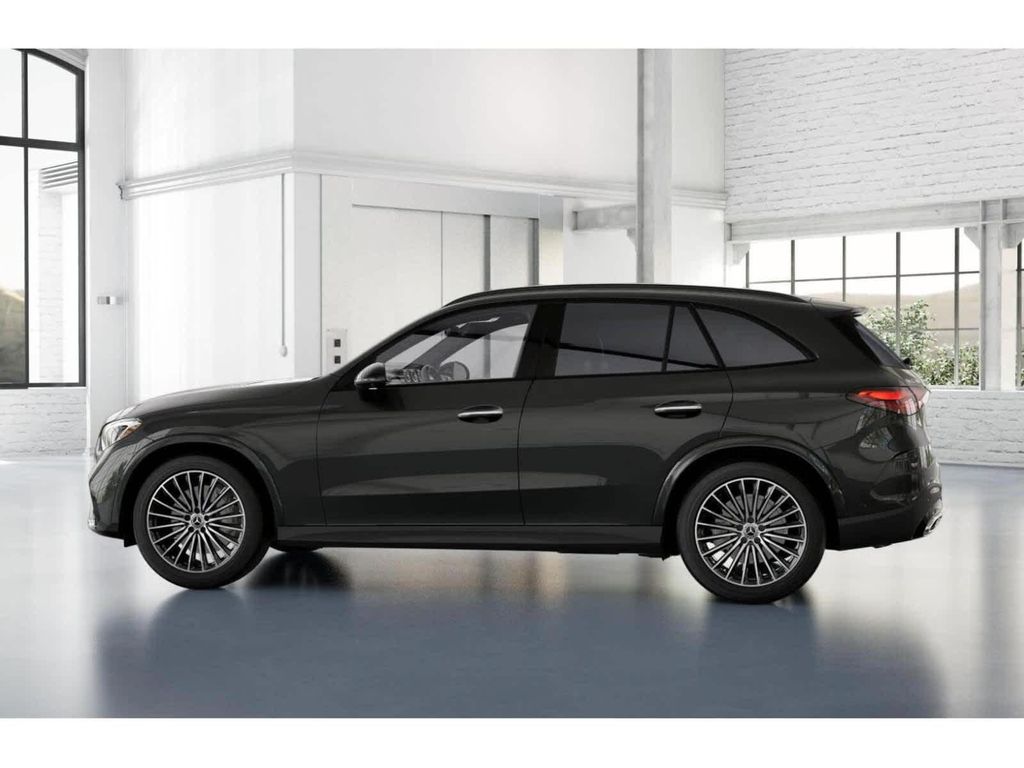صورة مصغرة 32 لـ 2026 Mercedes-BENZ GLC