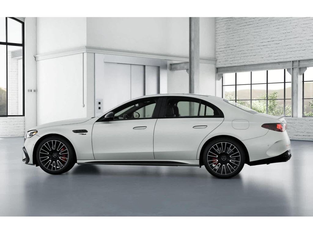 2027 Mercedes-BENZ AMG E 53 E 4MATIC+ thumbnail 32