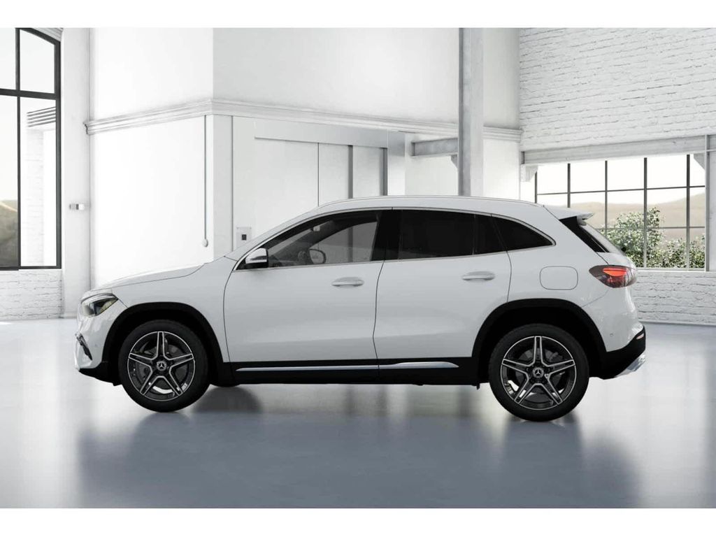 صورة مصغرة 32 لـ 2026 Mercedes-BENZ GLA