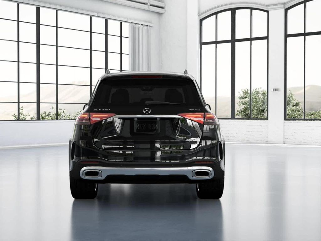 2026 Mercedes-BENZ GLE — миниатюра 24
