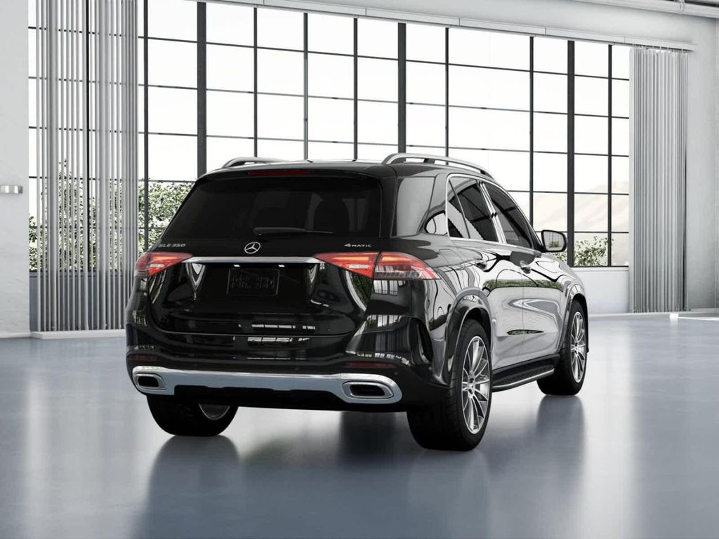 2026 Mercedes-BENZ GLE — миниатюра 22