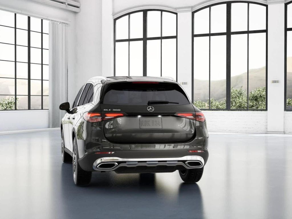 2026 Mercedes-BENZ GLC — миниатюра 25