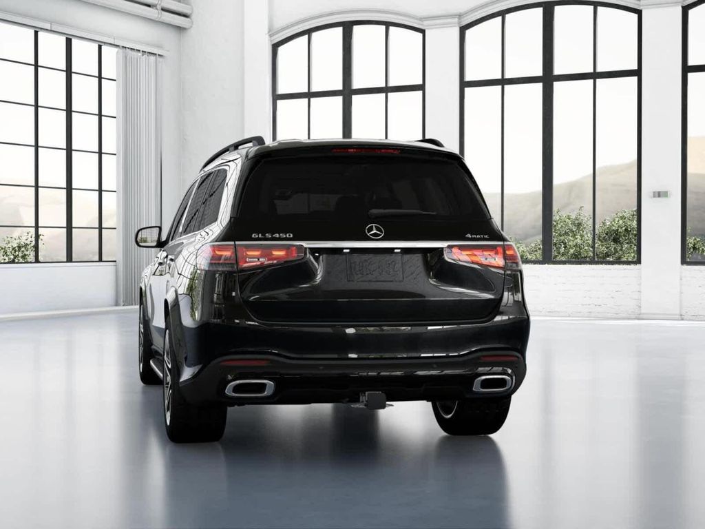2026 Mercedes-BENZ GLS — миниатюра 25