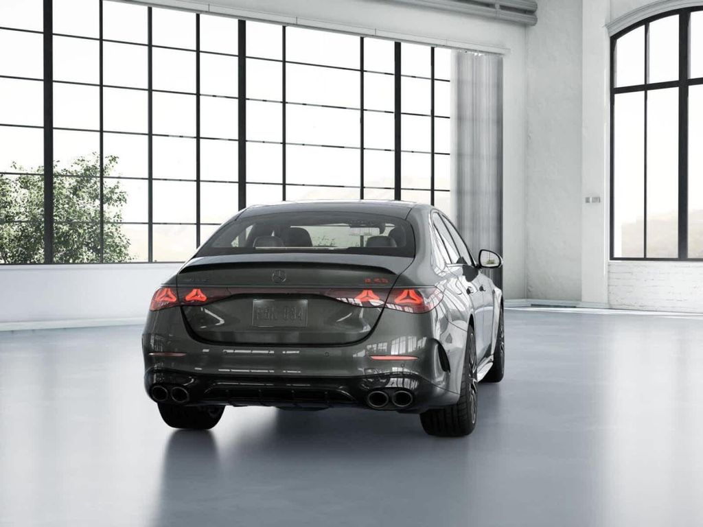 2026 Mercedes-BENZ AMG E 53 E 4MATIC+ — миниатюра 23