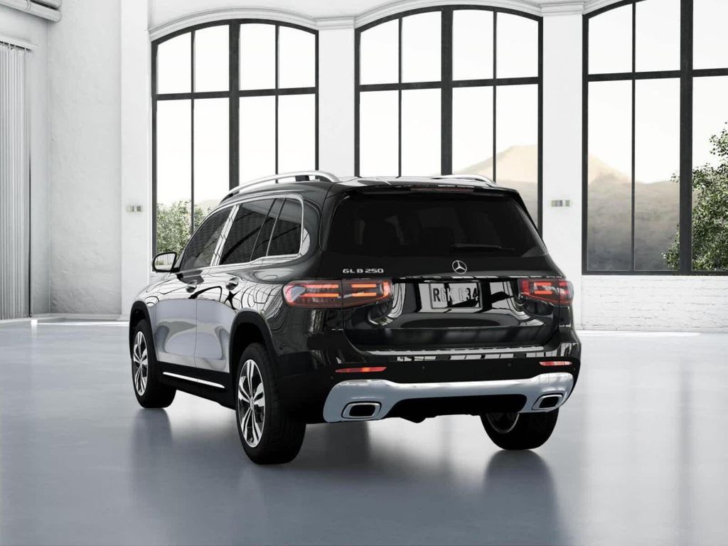 2026 Mercedes-BENZ GLB 缩略图 26