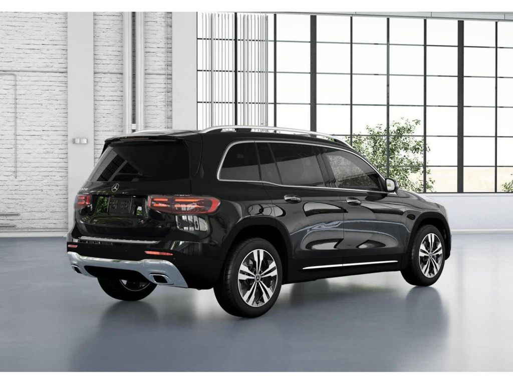 2026 Mercedes-BENZ GLB — миниатюра 20