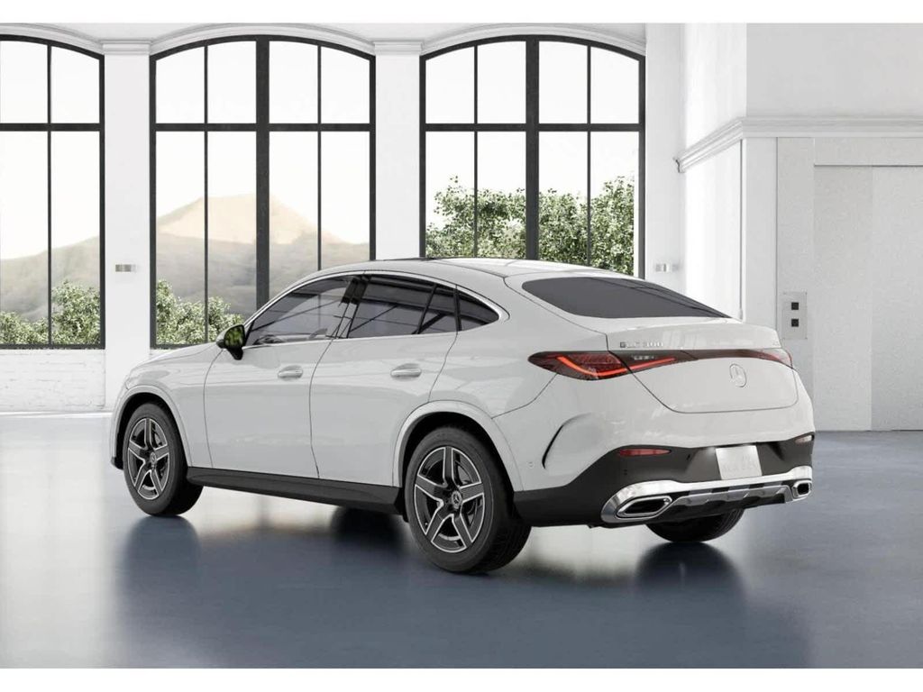 صورة مصغرة 28 لـ 2026 Mercedes-BENZ GLC