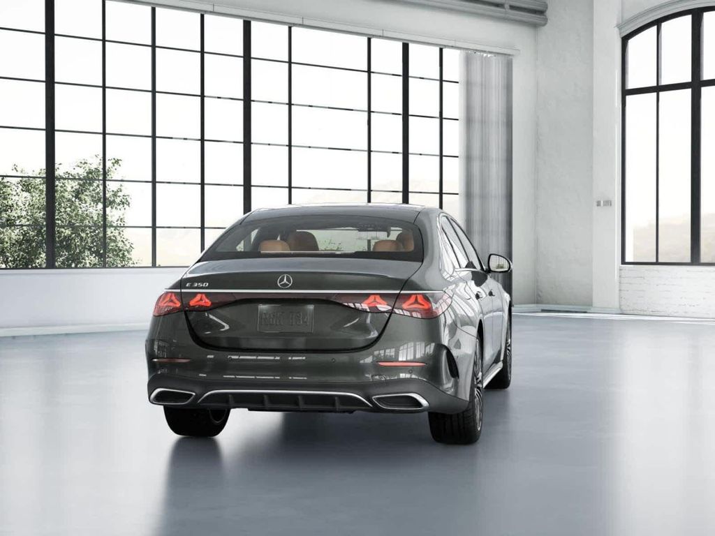 2027 Mercedes-BENZ E-CLASS 缩略图 23