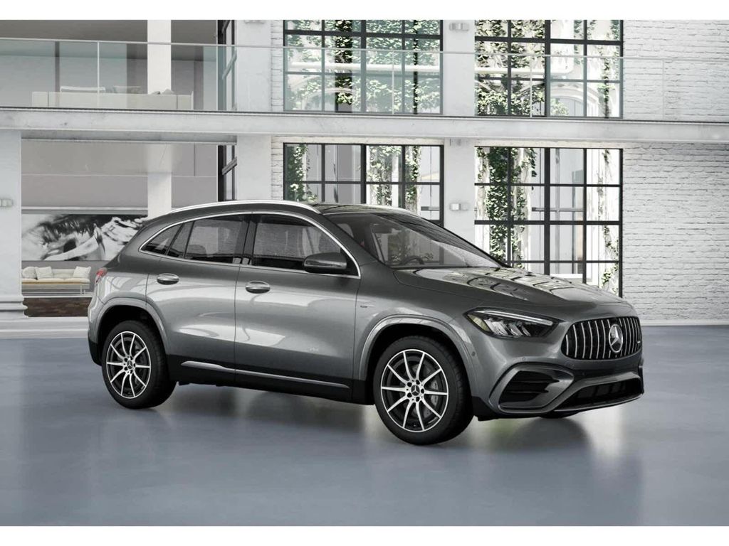 صورة مصغرة 11 لـ 2026 Mercedes-BENZ AMG GLA 35 4MATIC