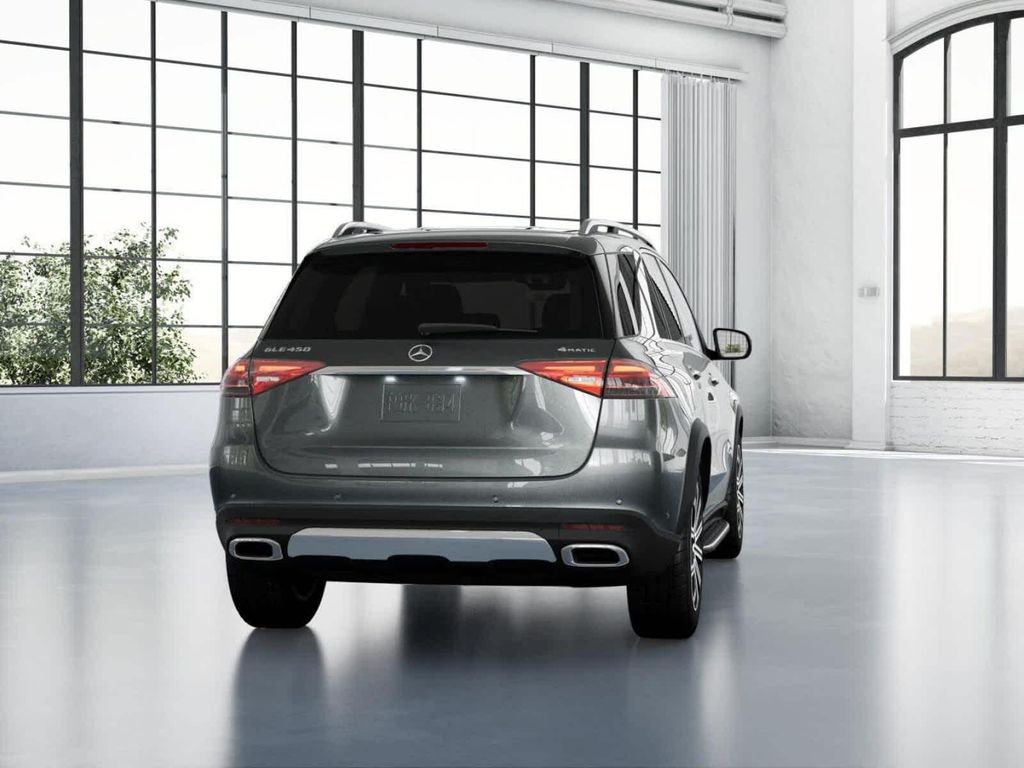 2025 Mercedes-BENZ GLE — миниатюра 22