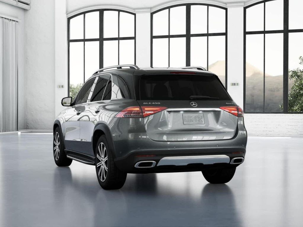 2025 Mercedes-BENZ GLE — миниатюра 25
