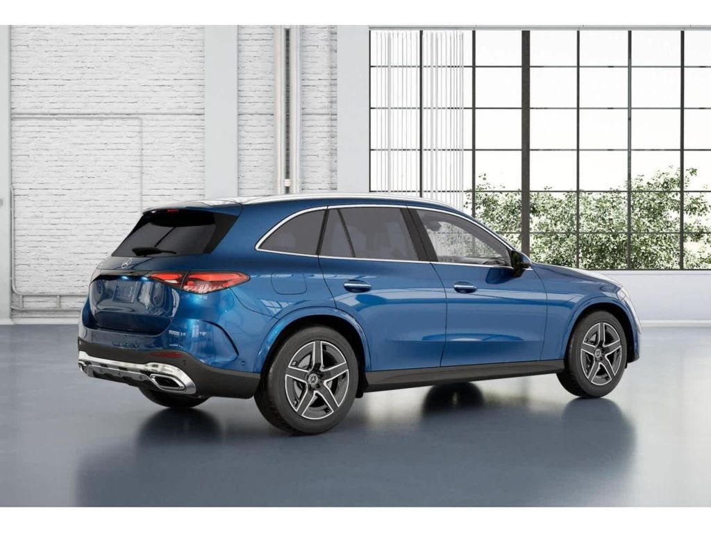 2026 Mercedes-BENZ GLC — миниатюра 19