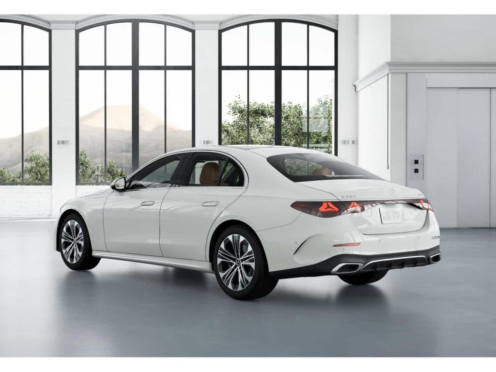 صورة مصغرة 28 لـ 2026 Mercedes-BENZ E-CLASS