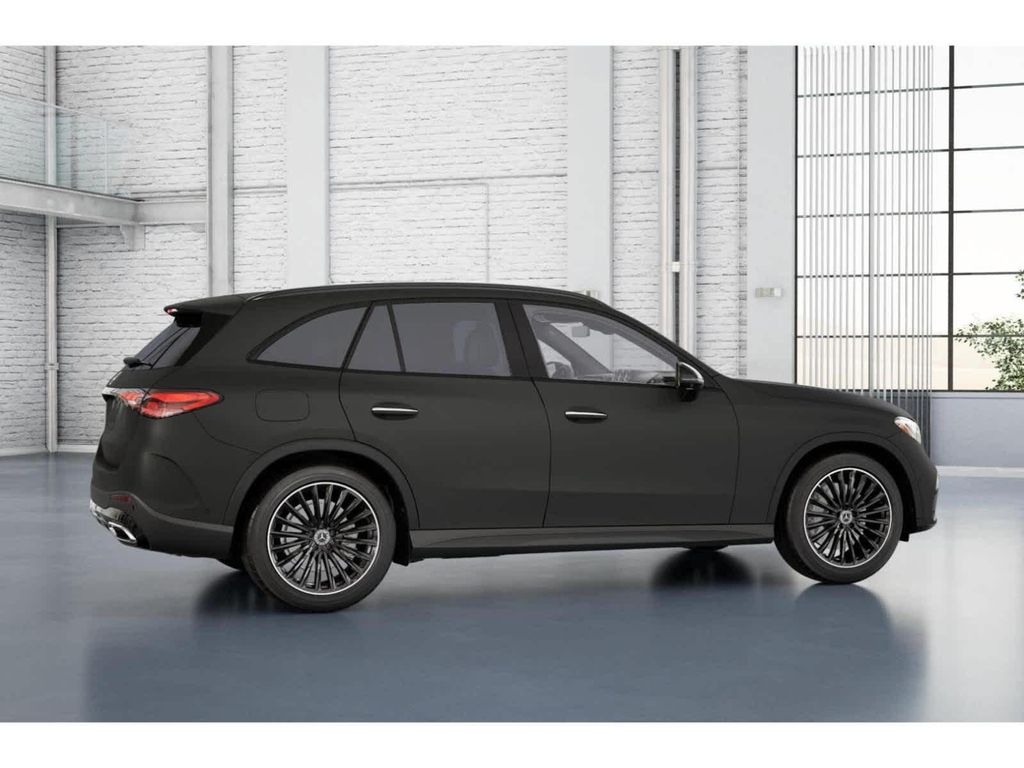 2026 Mercedes-BENZ GLC — миниатюра 17