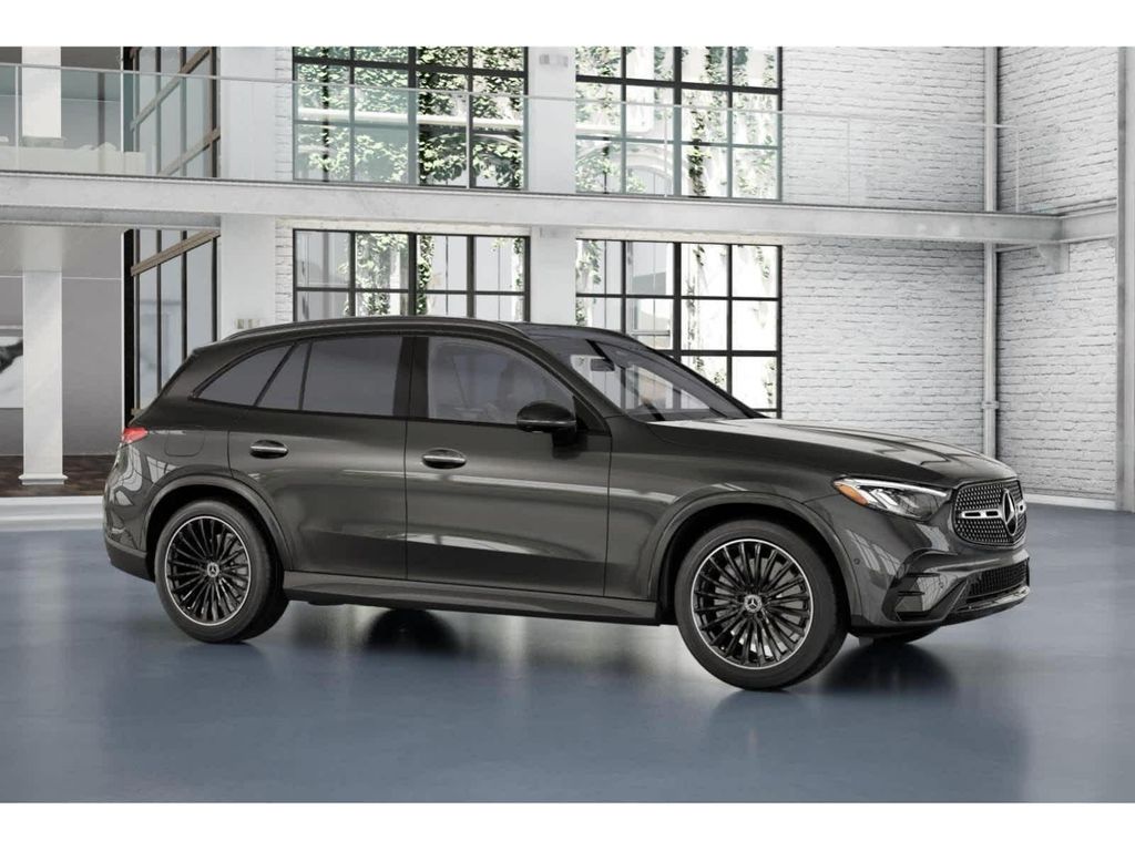 2026 Mercedes-BENZ GLC — миниатюра 12