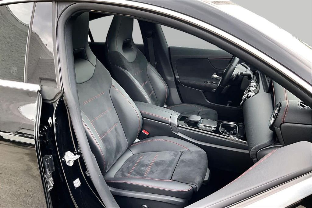 2023 Mercedes-BENZ CLA 照片 9