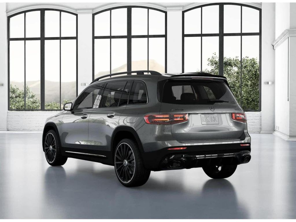 2026 Mercedes-BENZ AMG GLB 35 4MATIC — миниатюра 27