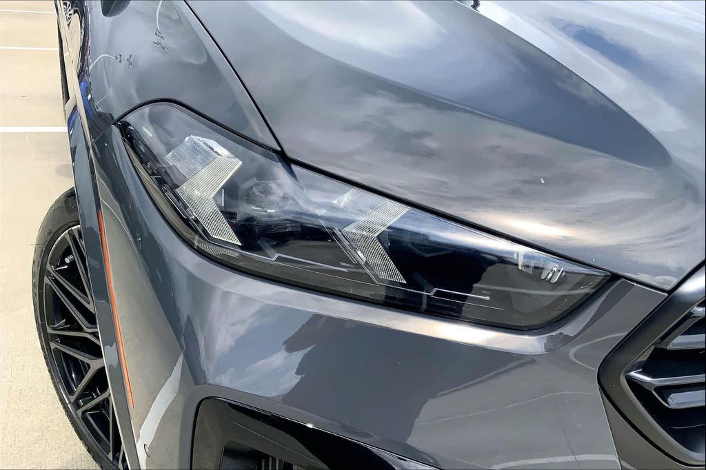 صورة مصغرة 48 لـ 2025 BMW X5 M BASE