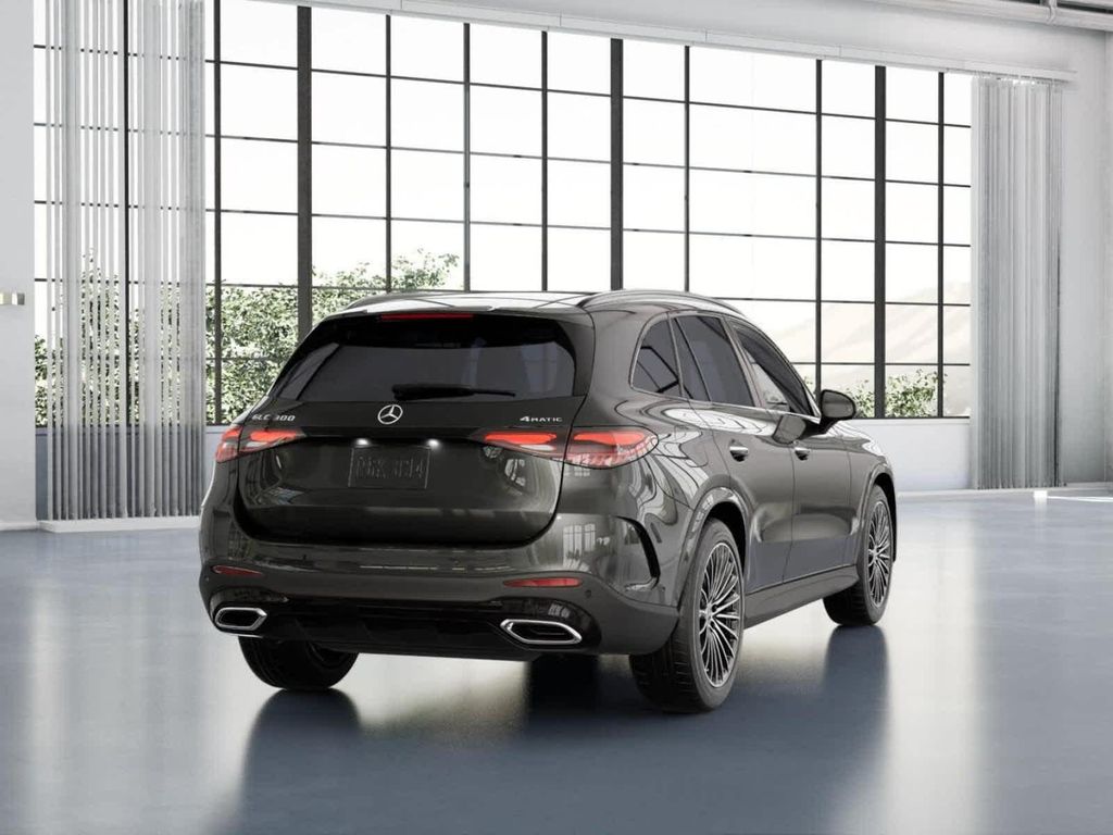 2026 Mercedes-BENZ GLC — миниатюра 22